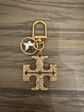 Tory Burch KIRA PAVÉ STAR LOGO KEY CHARM 162213